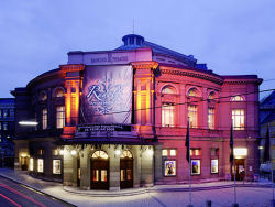 Raimund Theater Wien